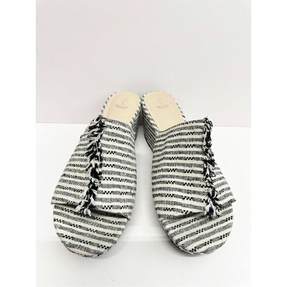 Simply Vera Wang Wedges Size 9.5 Black White Textile Upper Open Toe Sandals - Picture 4 of 11